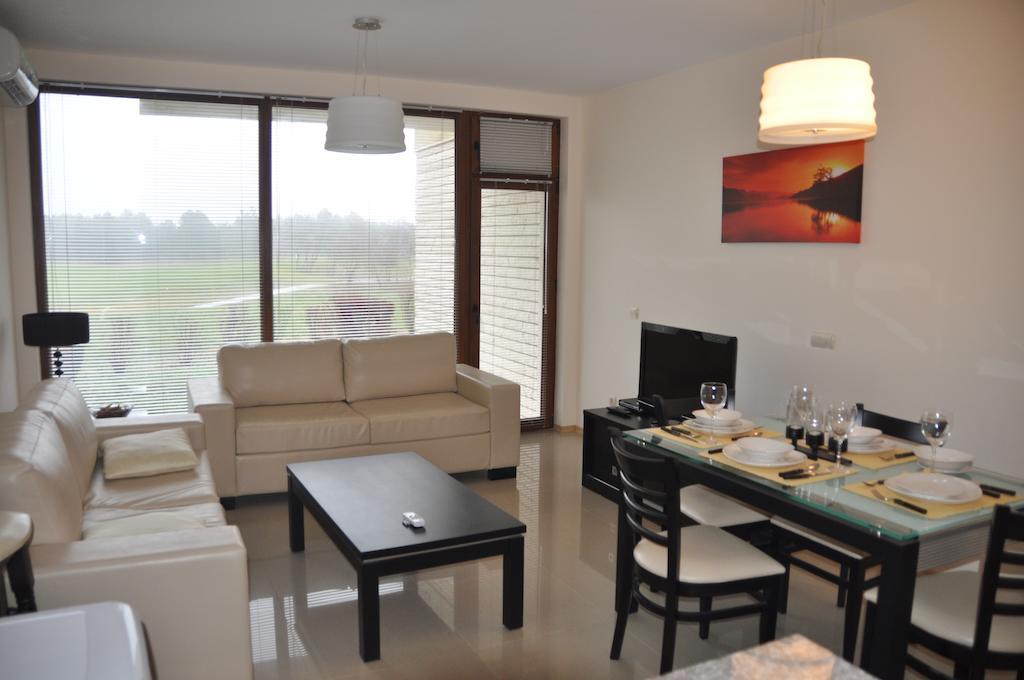 Lighthouse Golf Apart Complex&Villas Μπαλτσίκ Δωμάτιο φωτογραφία