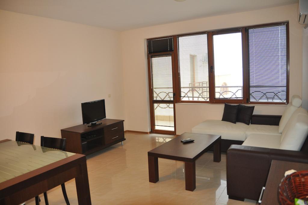 Lighthouse Golf Apart Complex&Villas Μπαλτσίκ Δωμάτιο φωτογραφία