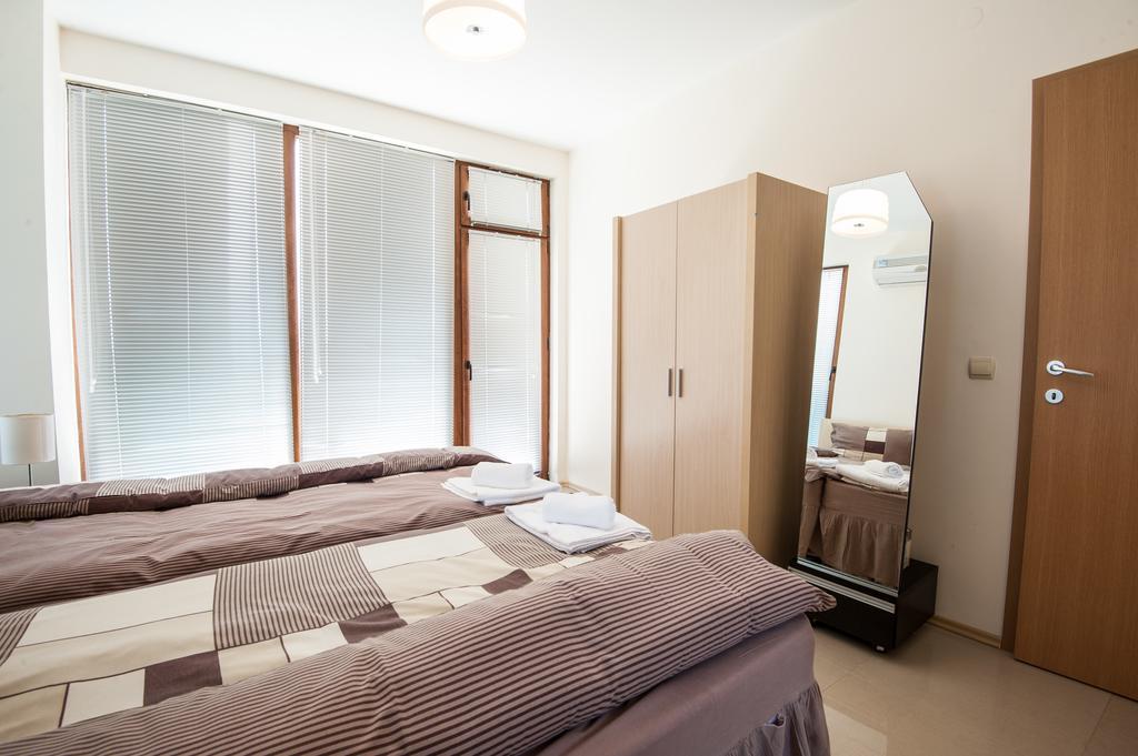Lighthouse Golf Apart Complex&Villas Μπαλτσίκ Εξωτερικό φωτογραφία