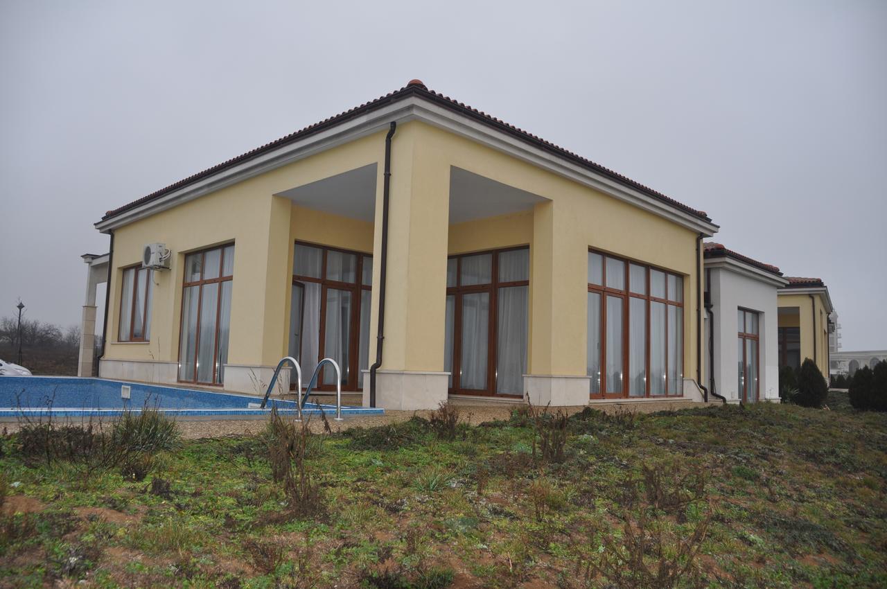 Lighthouse Golf Apart Complex&Villas Μπαλτσίκ Εξωτερικό φωτογραφία