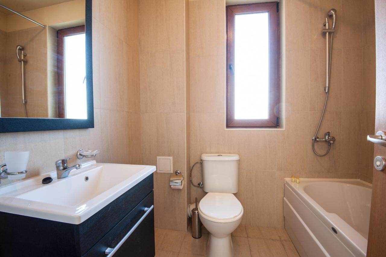 Lighthouse Golf Apart Complex&Villas Μπαλτσίκ Εξωτερικό φωτογραφία